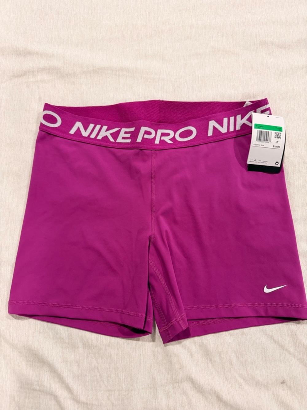 Nike Pro Women's Bright Magenta Performance Shorts